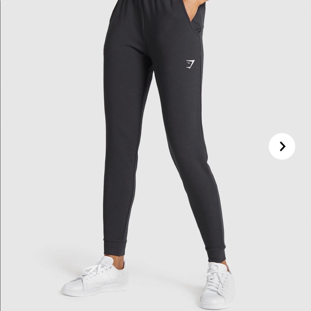 Pippa joggers from Gymshark in brown